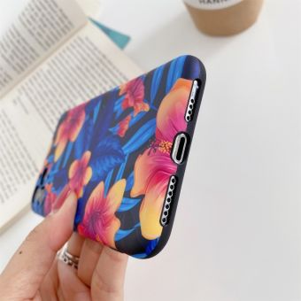 Silikónové puzdro na Apple iPhone 12/12 Pro Červené kvety