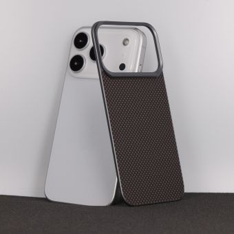 Obal Liavec Carbon Layer MagSafe Aramid Apple iPhone 17 Pro zlatý